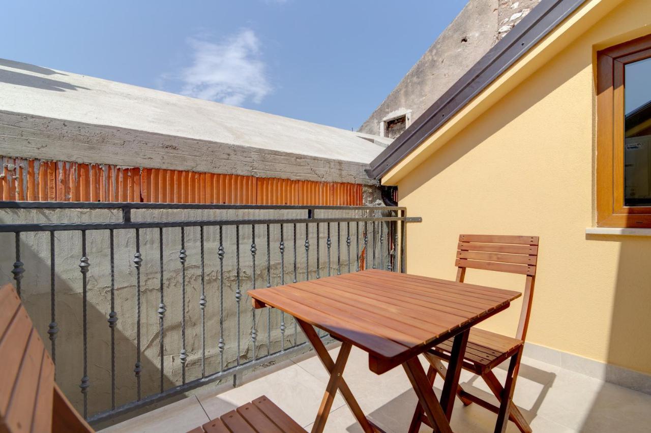 Rote Zora Apartman Zengg Kültér fotó
